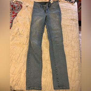 Abercrombie High Rise Super Skinny Jeans